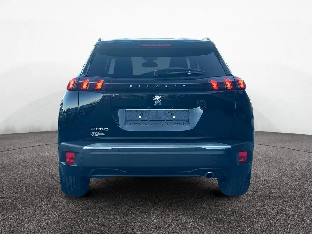 PEUGEOT 2008 BlueHDi 110 S&S Allure Pack Image 4