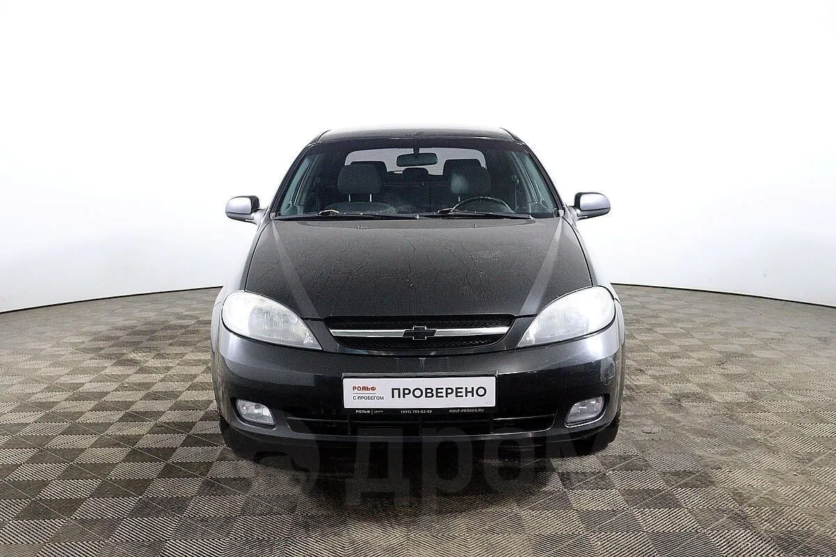 Chevrolet Lacetti Image 2