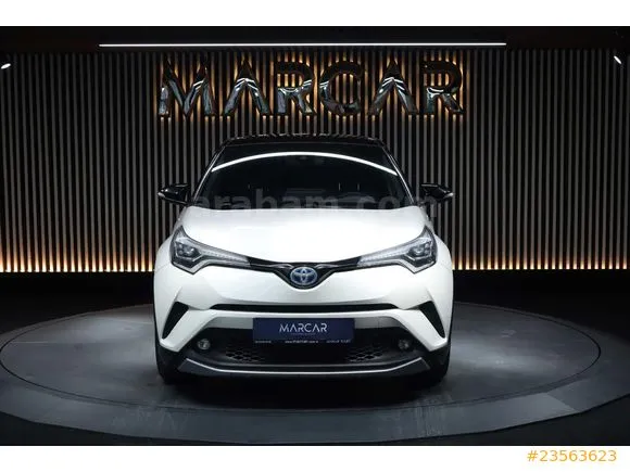 Toyota C-HR 1.8 Hybrid Dynamic Image 6